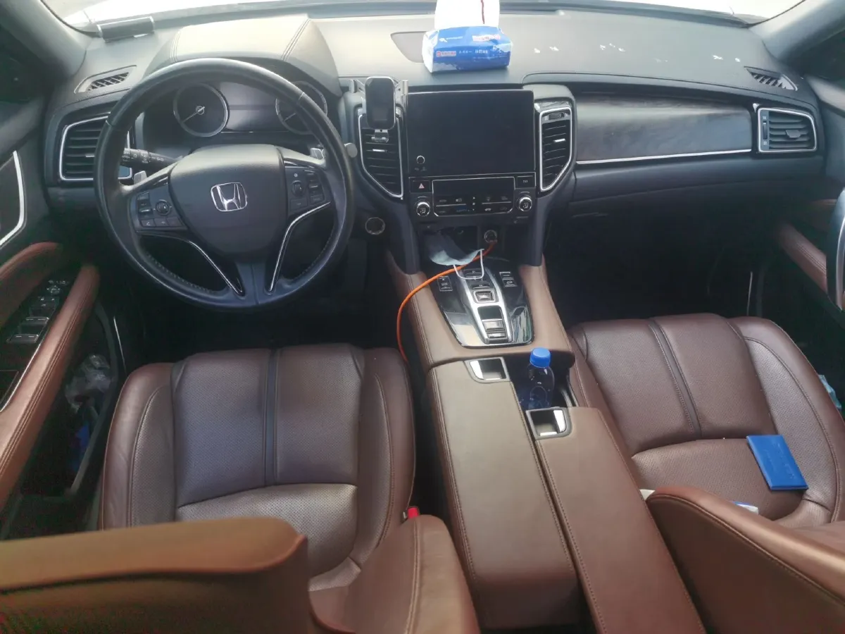 2020 Honda UR-V 2.0T 272HP L4 9AT,autocango,china used car exporter,china ev exporter,chinese used car exporter,chinese used ev exporter