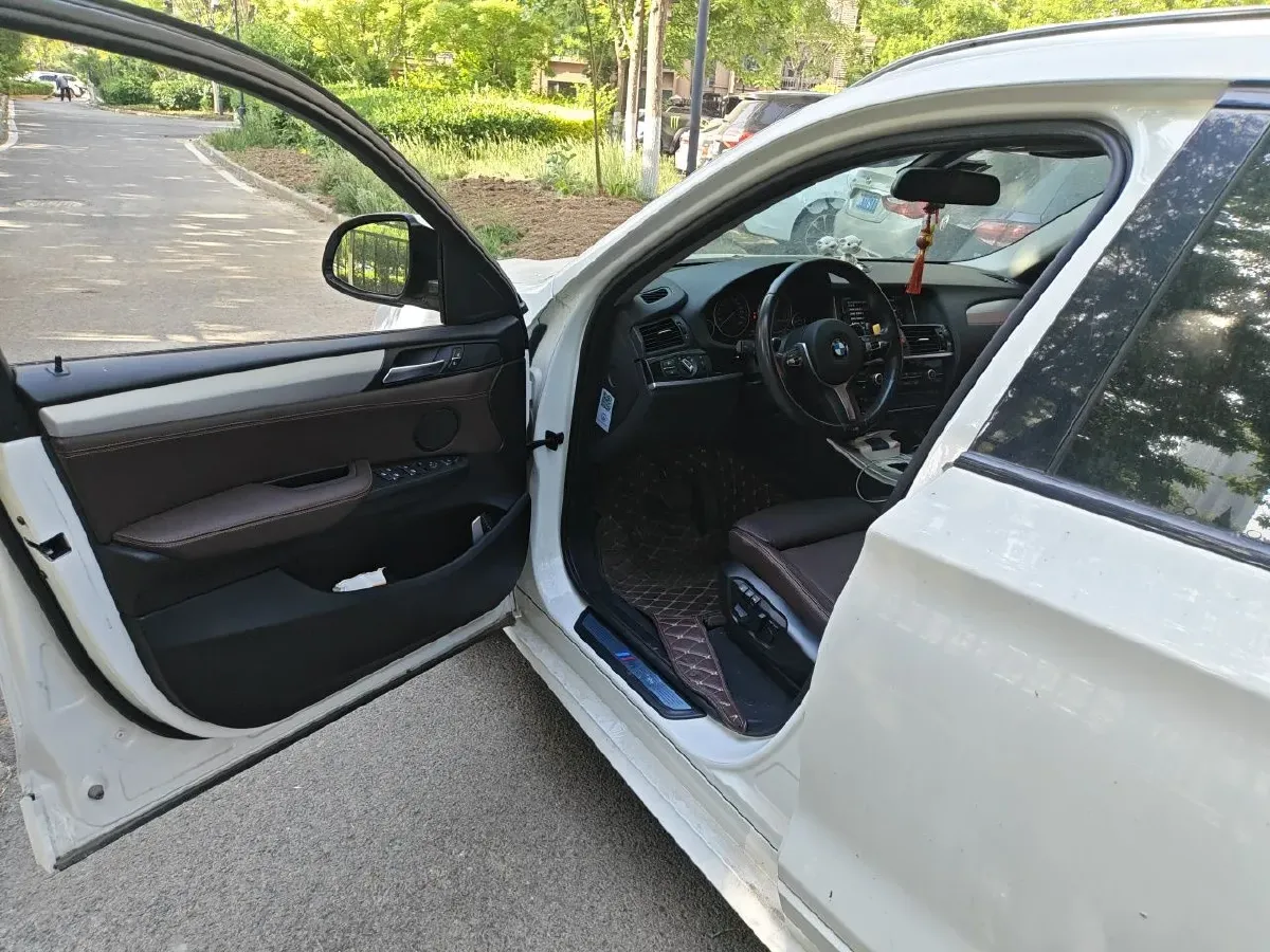 2016 BMW X4 2.0T 184HP L4 8AT,autocango,china used car exporter,china ev exporter,chinese used car exporter,chinese used ev exporter
