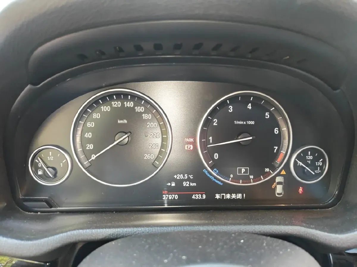 2016 BMW X4 2.0T 184HP L4 8AT,autocango,china used car exporter,china ev exporter,chinese used car exporter,chinese used ev exporter