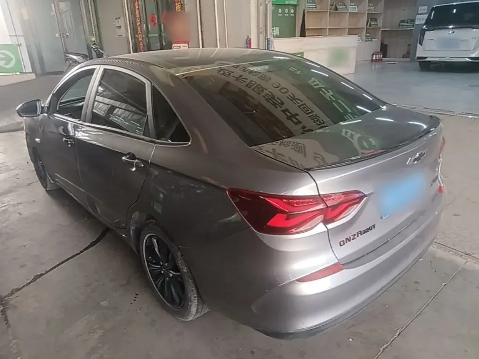 2020 Chevrolet Monza 1.0T 125HP L3 6DCT,autocango,china used car exporter,china ev exporter,chinese used car exporter,chinese used ev exporter