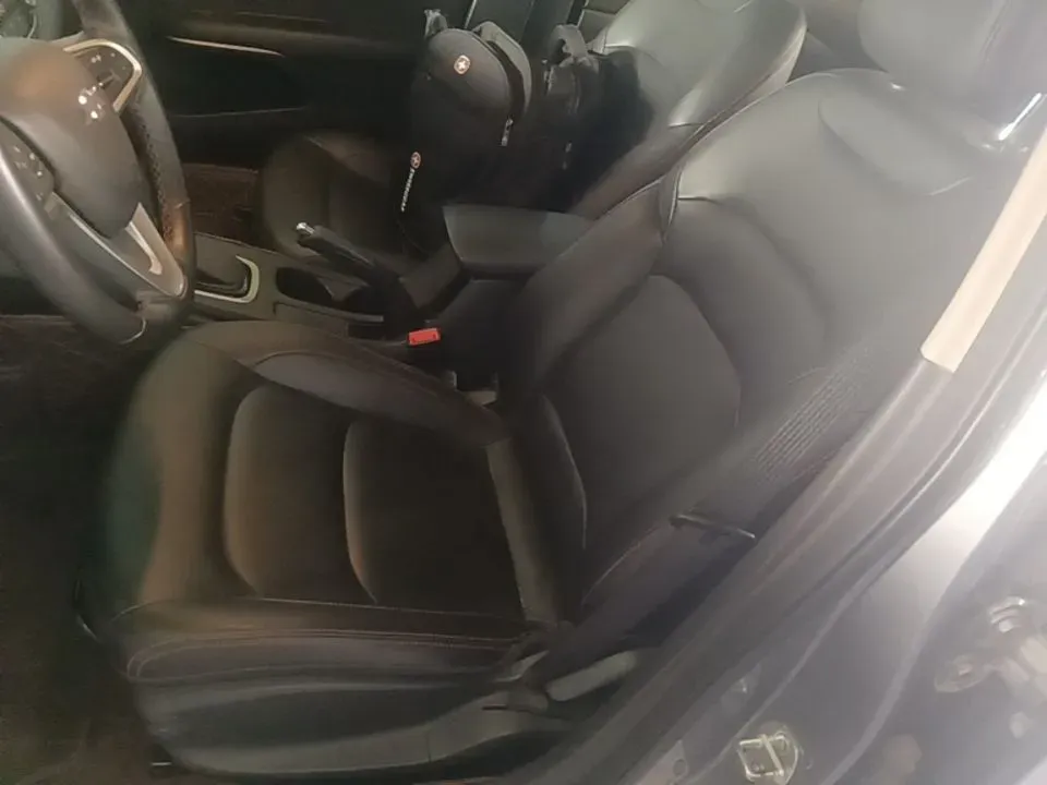 2020 Chevrolet Monza 1.0T 125HP L3 6DCT,autocango,china used car exporter,china ev exporter,chinese used car exporter,chinese used ev exporter