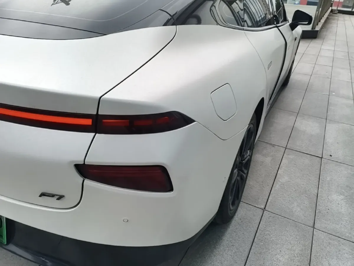 2022 Xpeng P7 BEV 83.1KWH,autocango,china used car exporter,china ev exporter,chinese used car exporter,chinese used ev exporter