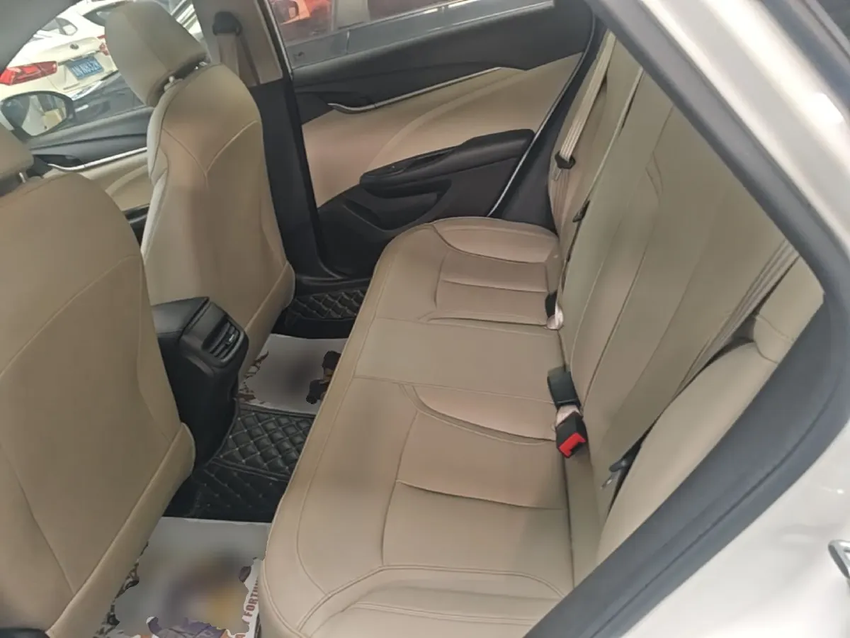 2021 Haval H6 2.0T 224HP L4 7DCT,autocango,china used car exporter,china ev exporter,chinese used car exporter,chinese used ev exporter