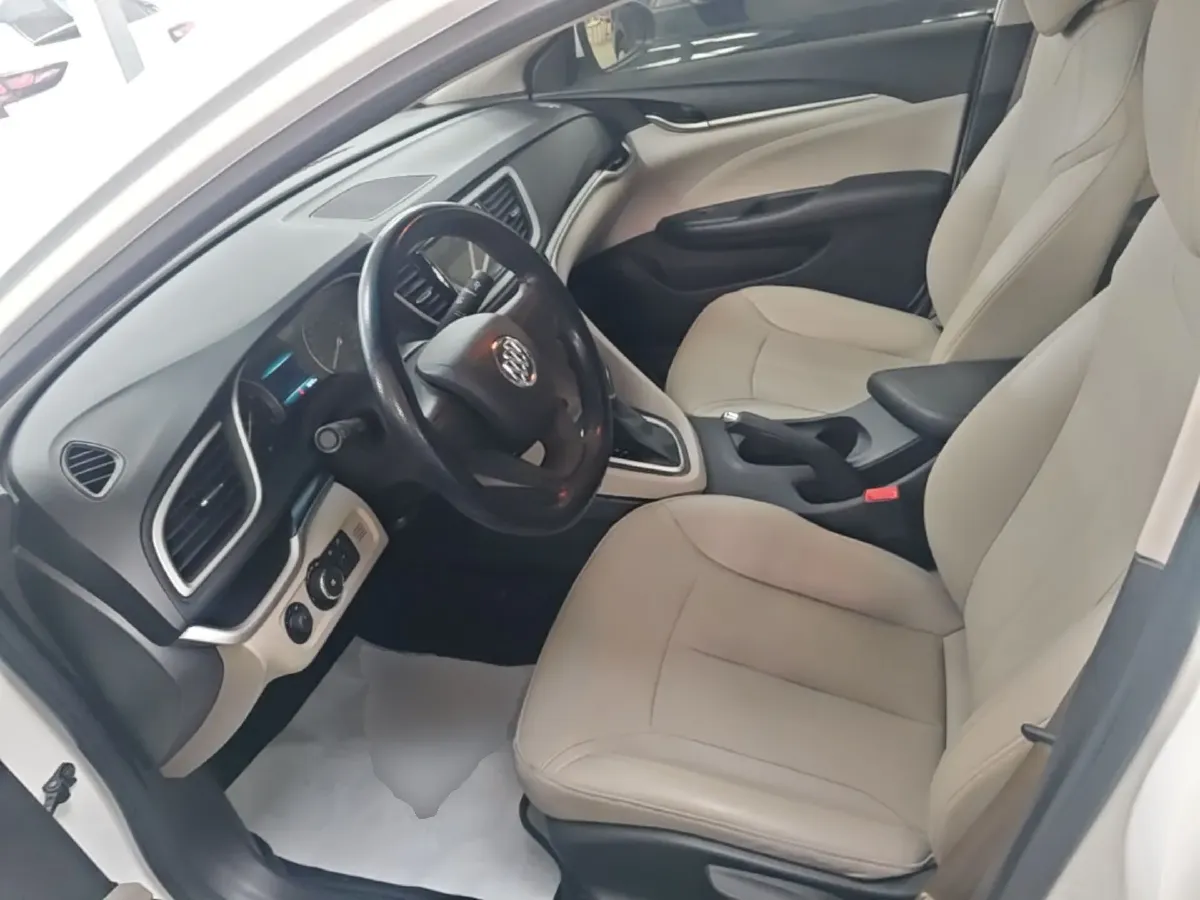 2021 Haval H6 2.0T 224HP L4 7DCT,autocango,china used car exporter,china ev exporter,chinese used car exporter,chinese used ev exporter