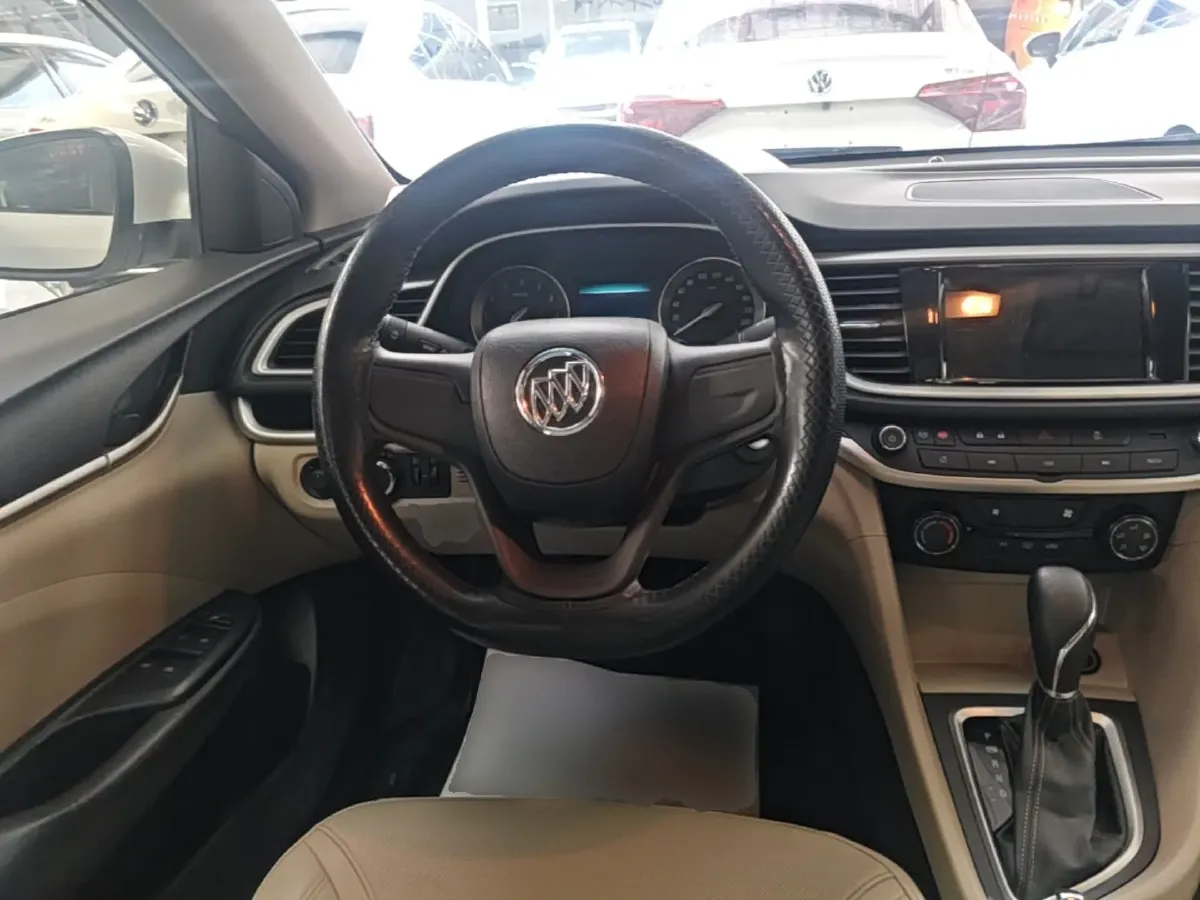 2021 Haval H6 2.0T 224HP L4 7DCT,autocango,china used car exporter,china ev exporter,chinese used car exporter,chinese used ev exporter