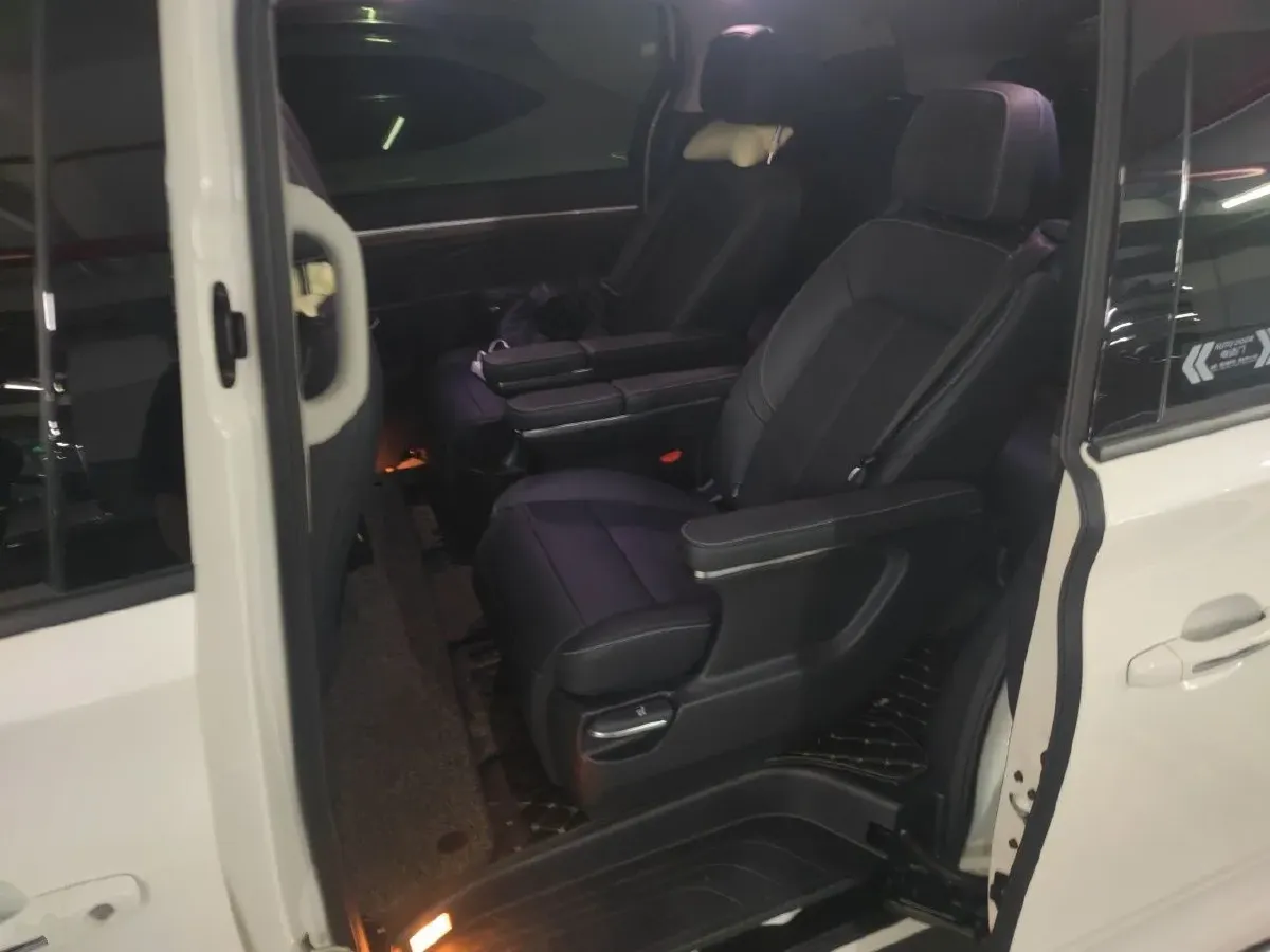 2021 GAC Trumpchi M8 2.0T 252HP L4 8AT,autocango,china used car exporter,china ev exporter,chinese used car exporter,chinese used ev exporter