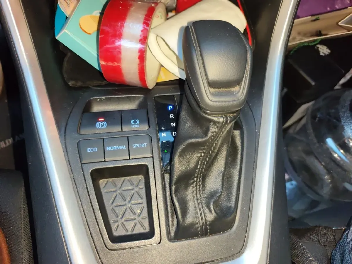 2022 Toyota Wildlander 2.0L 171HP L4 CVT,autocango,china used car exporter,china ev exporter,chinese used car exporter,chinese used ev exporter