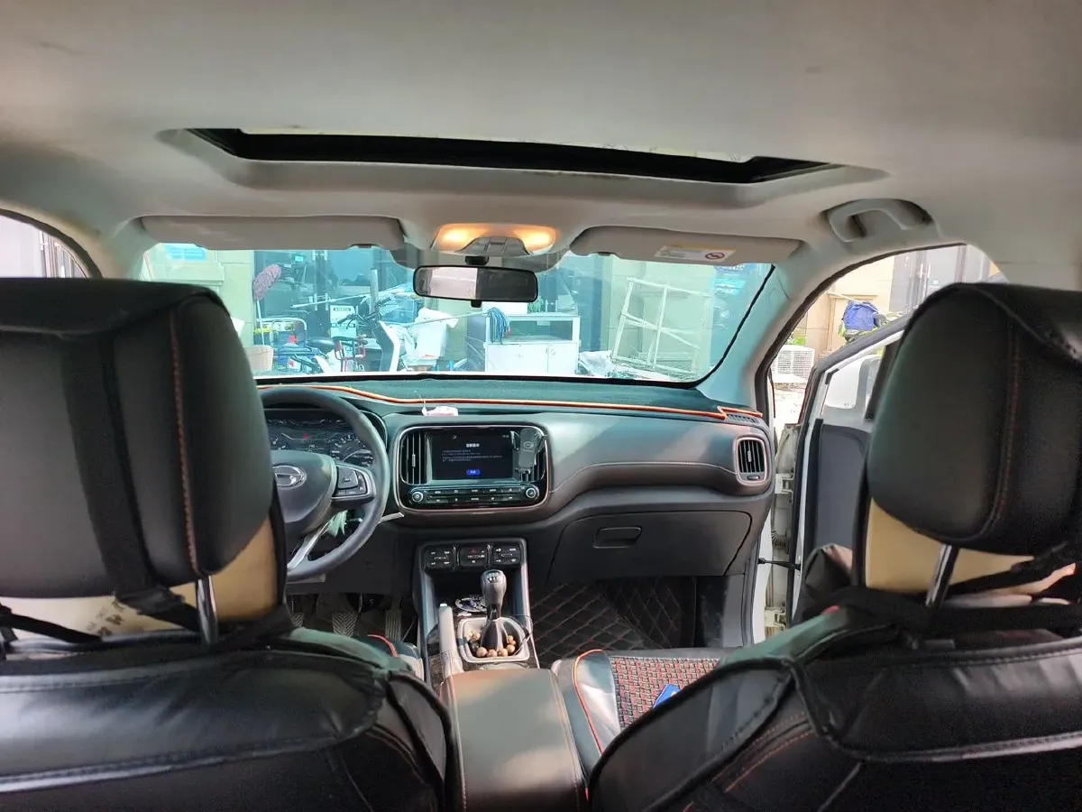 2017 Chery Tiggo 5x 1.5T 147HP L4 6MT,autocango,china used car exporter,china ev exporter,chinese used car exporter,chinese used ev exporter