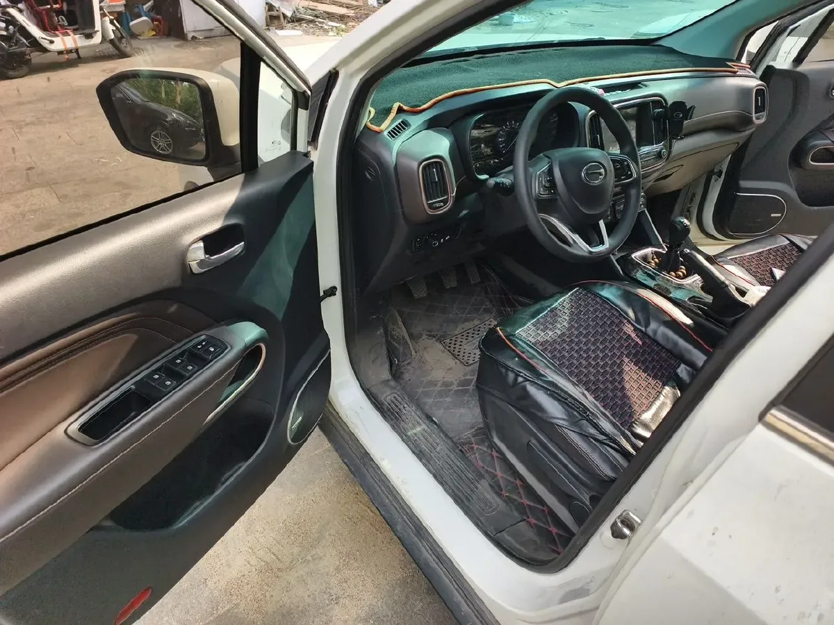 2017 Chery Tiggo 5x 1.5T 147HP L4 6MT,autocango,china used car exporter,china ev exporter,chinese used car exporter,chinese used ev exporter