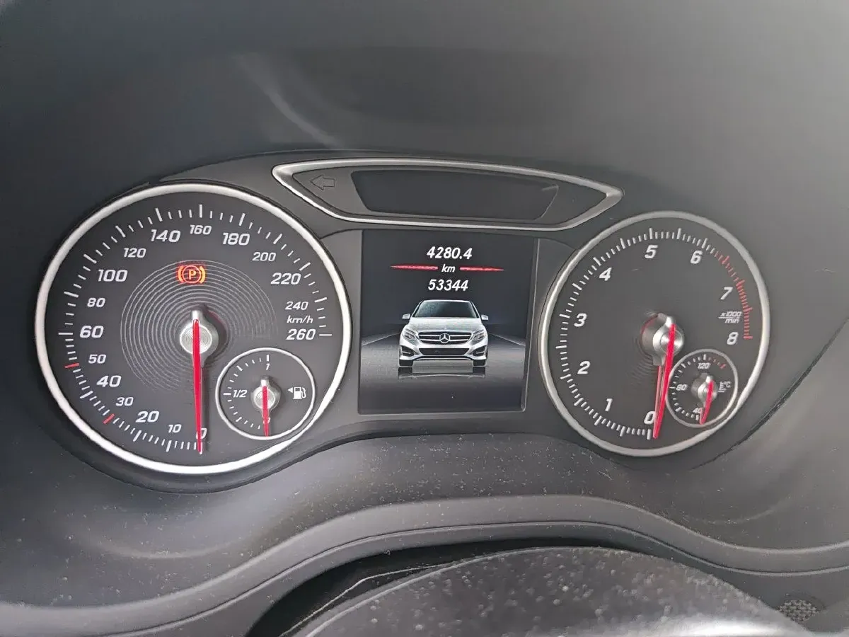 2018 Mercedes-Benz B Class 1.6T 156HP L4 7DCT,autocango,china used car exporter,china ev exporter,chinese used car exporter,chinese used ev exporter