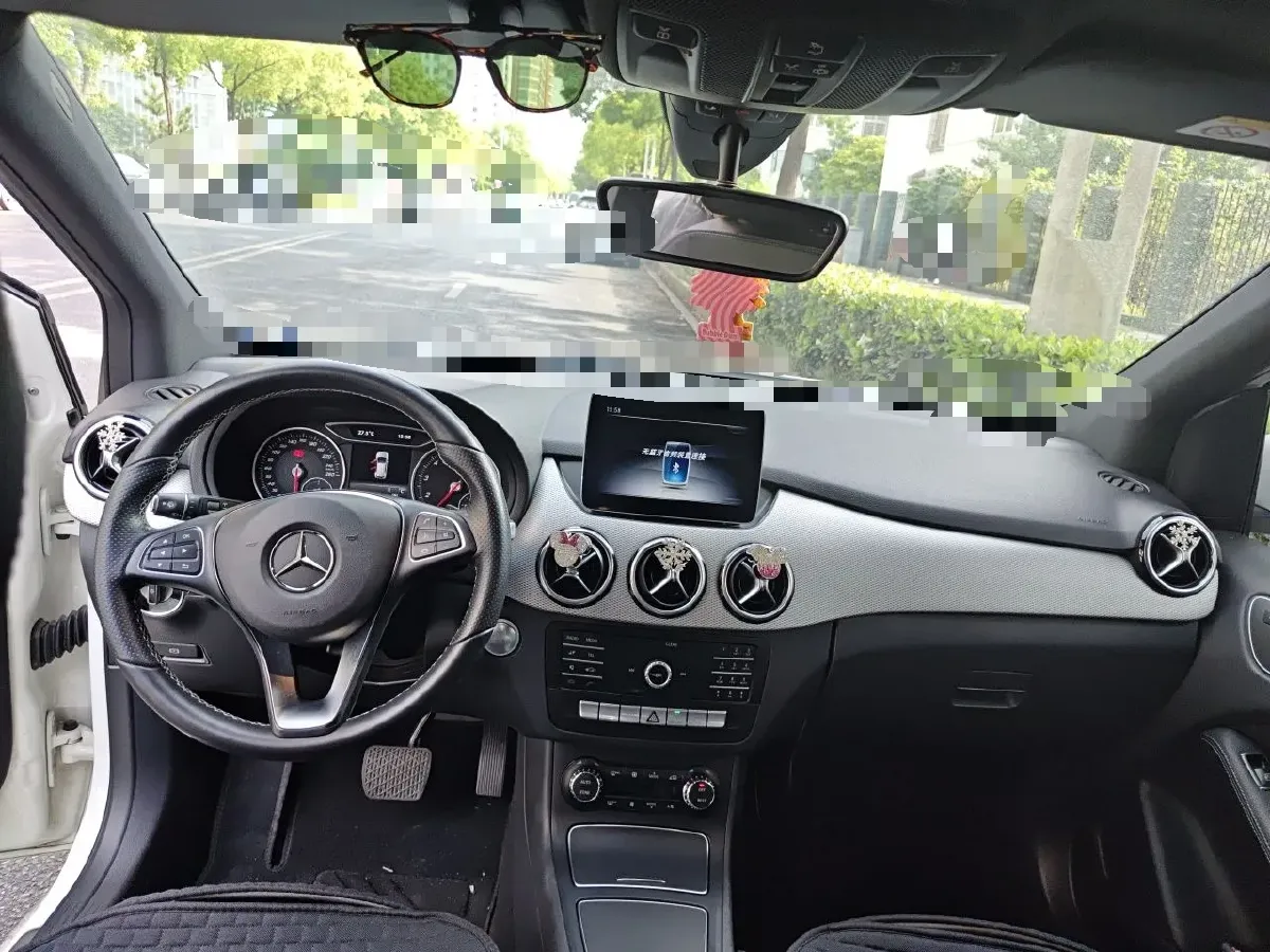 2018 Mercedes-Benz B Class 1.6T 156HP L4 7DCT,autocango,china used car exporter,china ev exporter,chinese used car exporter,chinese used ev exporter