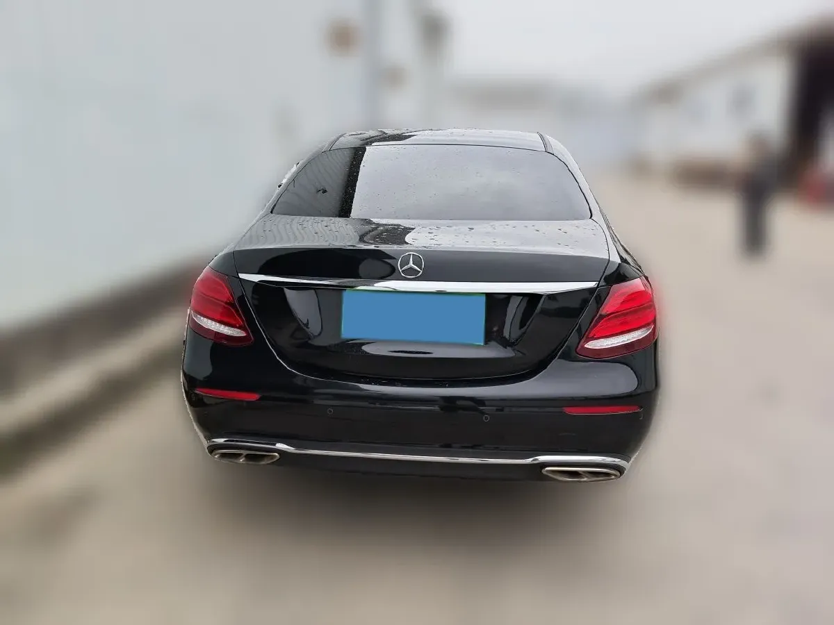 2016 Mercedes-Benz E Class 2.0T 184HP L4 9AT,autocango,china used car exporter,china ev exporter,chinese used car exporter,chinese used ev exporter