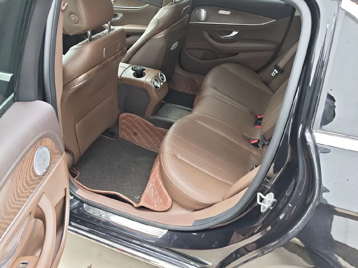 2016 Mercedes-Benz E Class 2.0T 184HP L4 9AT,autocango,china used car exporter,china ev exporter,chinese used car exporter,chinese used ev exporter