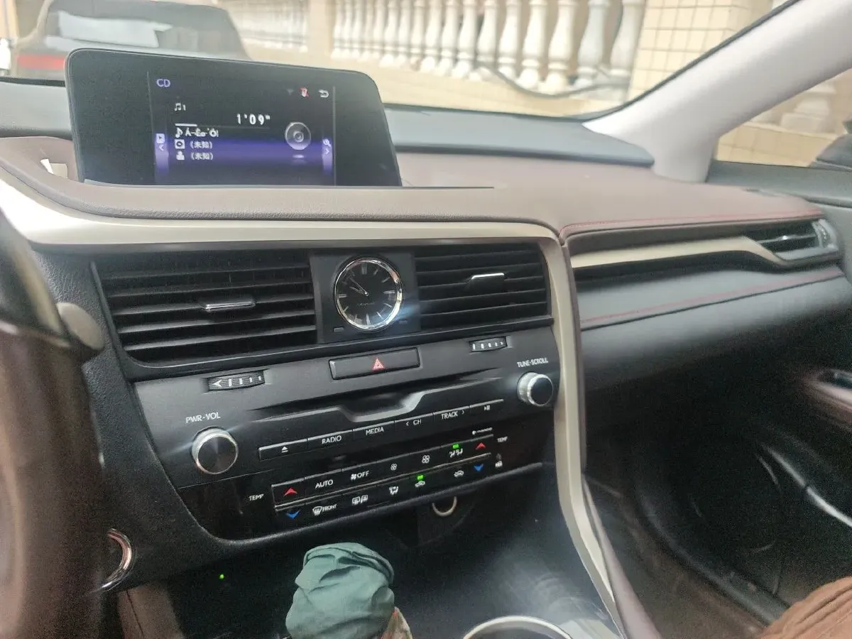 2016 BMW 3 Series 2.0T 245HP L4 8AT,autocango,china used car exporter,china ev exporter,chinese used car exporter,chinese used ev exporter