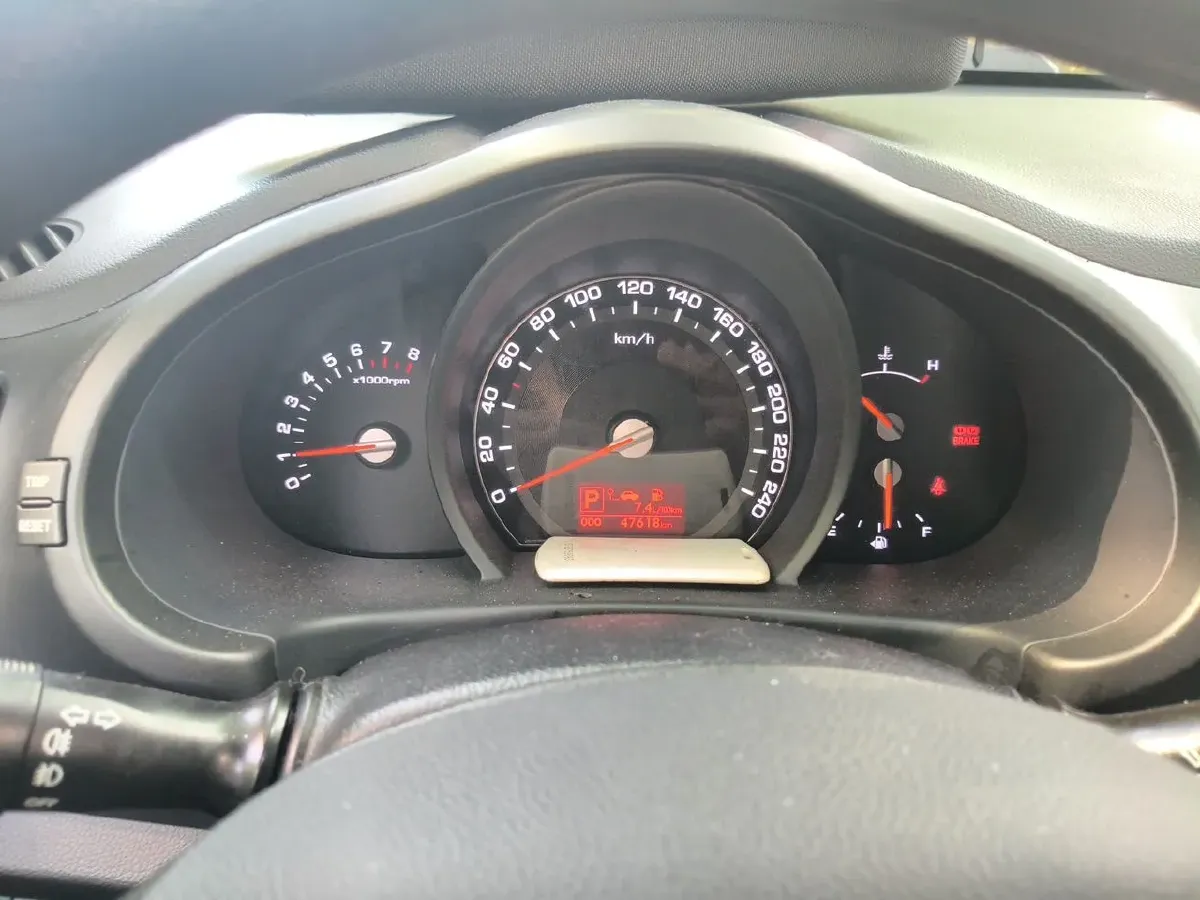 2012 Kia Sportage R 2.0L 165HP L4 6AT,autocango,china used car exporter,china ev exporter,chinese used car exporter,chinese used ev exporter