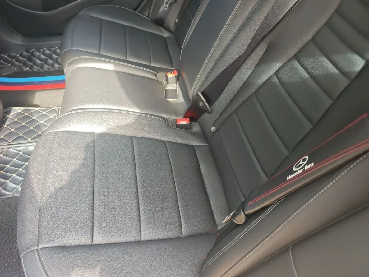 2021 Mercedes-Benz V Class 2.0T 211HP L4 9AT,autocango,china used car exporter,china ev exporter,chinese used car exporter,chinese used ev exporter