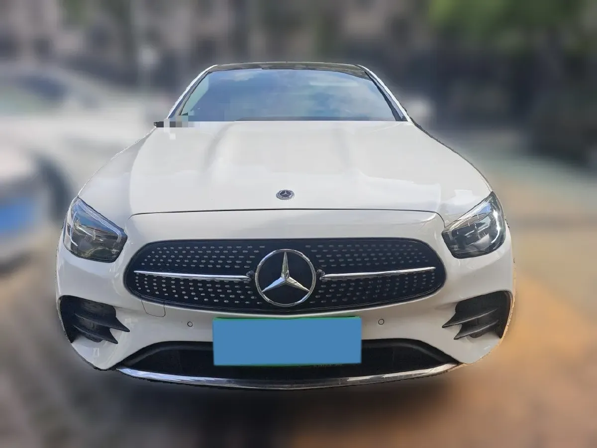 2021 Mercedes-Benz V Class 2.0T 211HP L4 9AT,autocango,china used car exporter,china ev exporter,chinese used car exporter,chinese used ev exporter