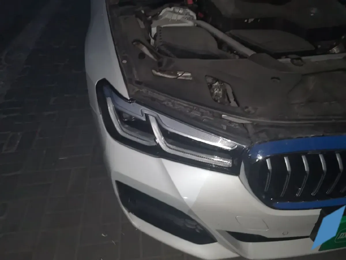 2022 BMW 5 Series 2.0T 184HP L4 8AT,autocango,china used car exporter,china ev exporter,chinese used car exporter,chinese used ev exporter