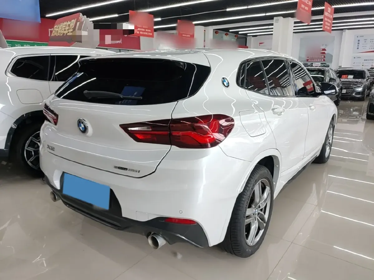 2022 BMW X2 2.0T 192HP L4 7DCT,autocango,china used car exporter,china ev exporter,chinese used car exporter,chinese used ev exporter