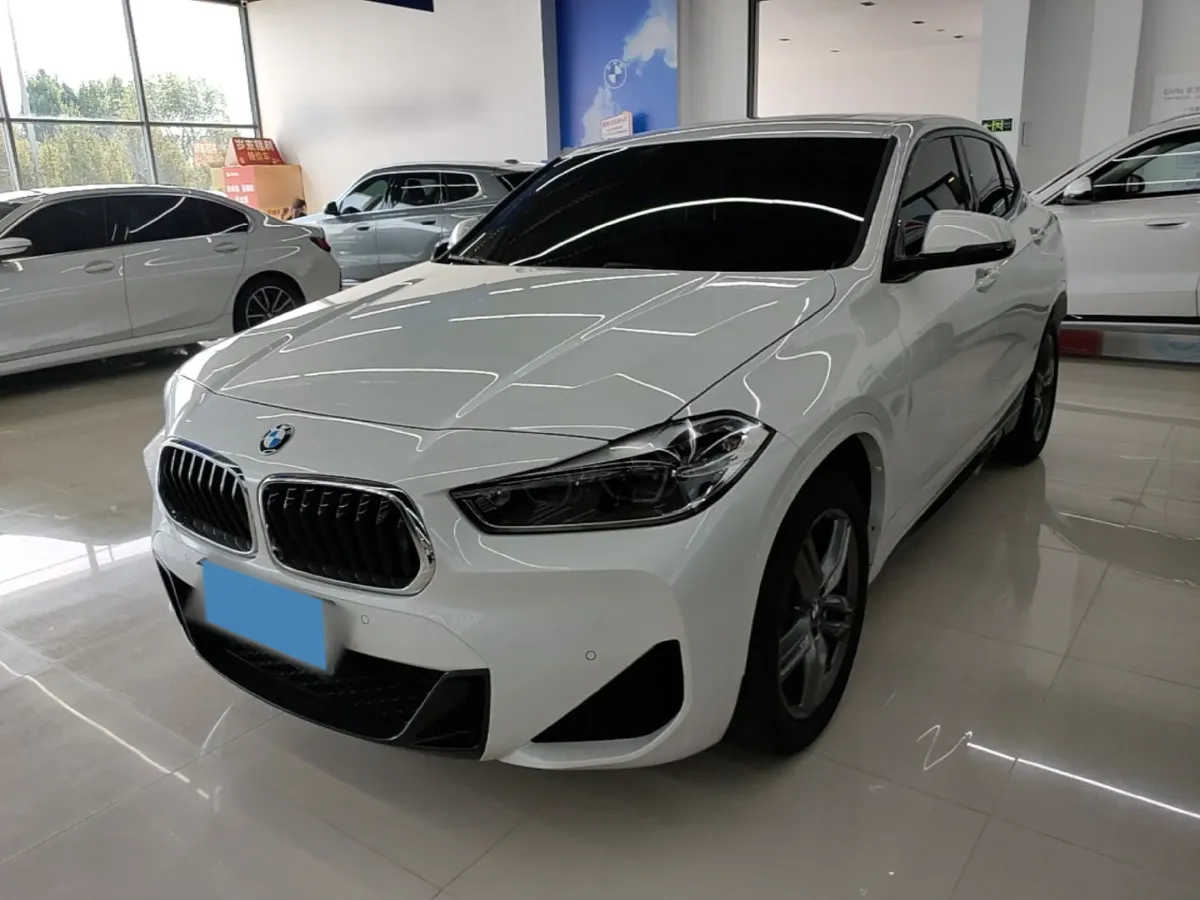 2022 BMW X2 2.0T 192HP L4 7DCT,autocango,china used car exporter,china ev exporter,chinese used car exporter,chinese used ev exporter