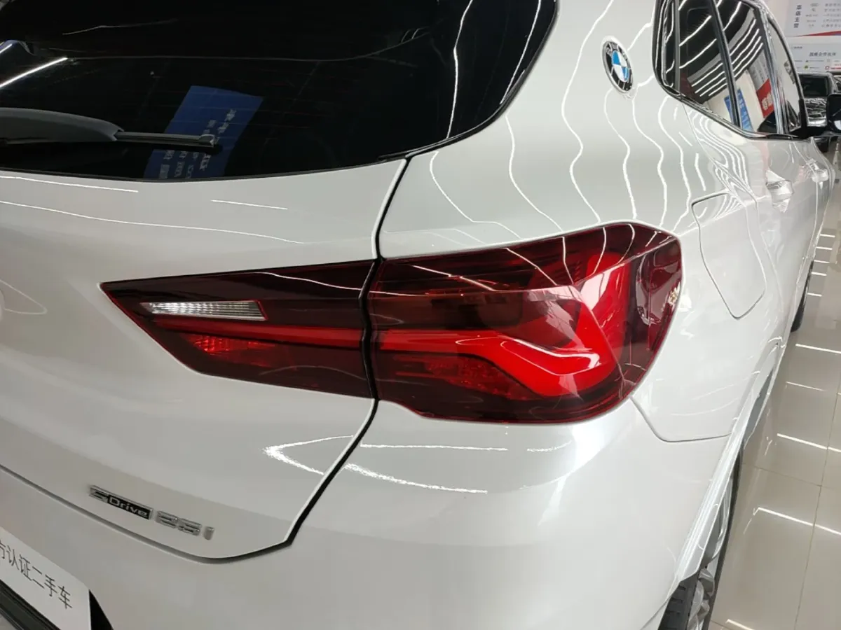 2022 BMW X2 2.0T 192HP L4 7DCT,autocango,china used car exporter,china ev exporter,chinese used car exporter,chinese used ev exporter