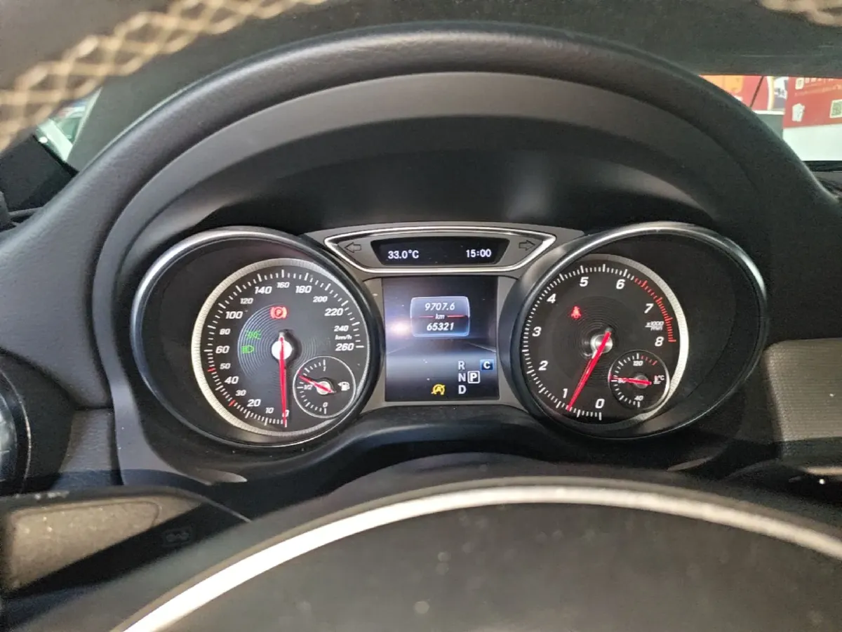 2017 Mercedes-Benz CLA Class 1.6T 156HP L4 7DCT,autocango,china used car exporter,china ev exporter,chinese used car exporter,chinese used ev exporter