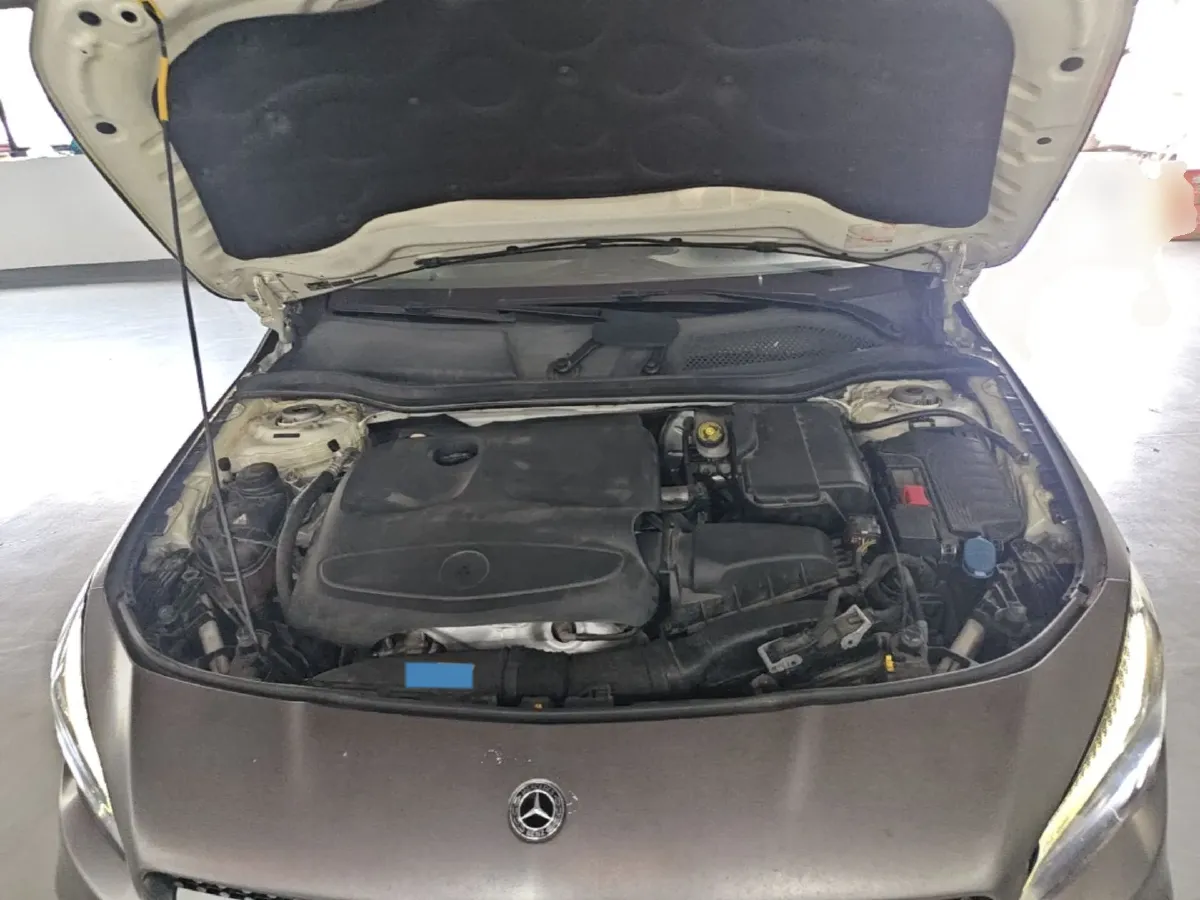 2017 Mercedes-Benz CLA Class 1.6T 156HP L4 7DCT,autocango,china used car exporter,china ev exporter,chinese used car exporter,chinese used ev exporter