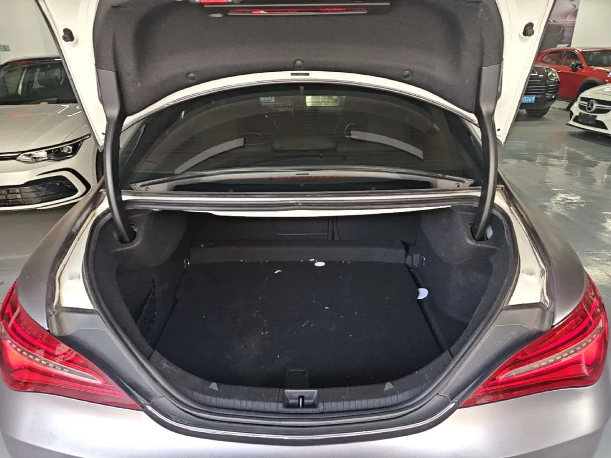 2017 Mercedes-Benz CLA Class 1.6T 156HP L4 7DCT,autocango,china used car exporter,china ev exporter,chinese used car exporter,chinese used ev exporter