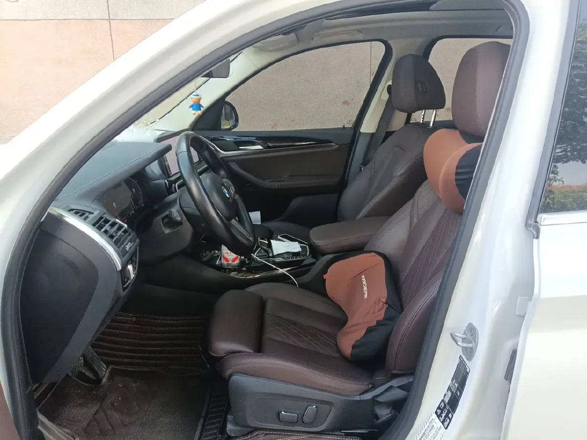 2023 BMW X3 2.0T 184HP L4 8AT,autocango,china used car exporter,china ev exporter,chinese used car exporter,chinese used ev exporter