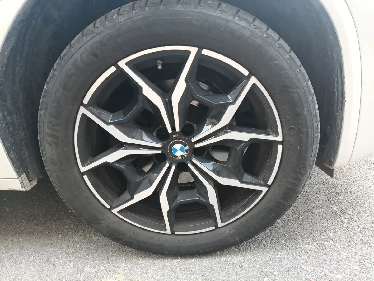 2023 BMW X3 2.0T 184HP L4 8AT,autocango,china used car exporter,china ev exporter,chinese used car exporter,chinese used ev exporter