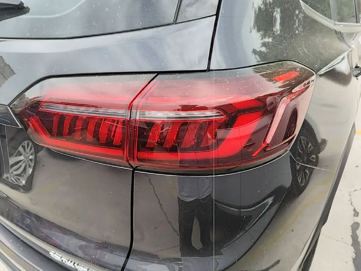 2021 Chery Tiggo 8 Plus 1.6T 197HP L4 7DCT,autocango,china used car exporter,china ev exporter,chinese used car exporter,chinese used ev exporter