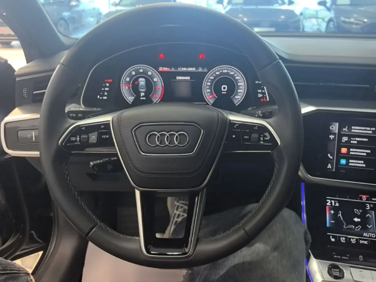 2024 Audi A6L 2.0T 245HP L4 7DCT,autocango,china used car exporter,china ev exporter,chinese used car exporter,chinese used ev exporter