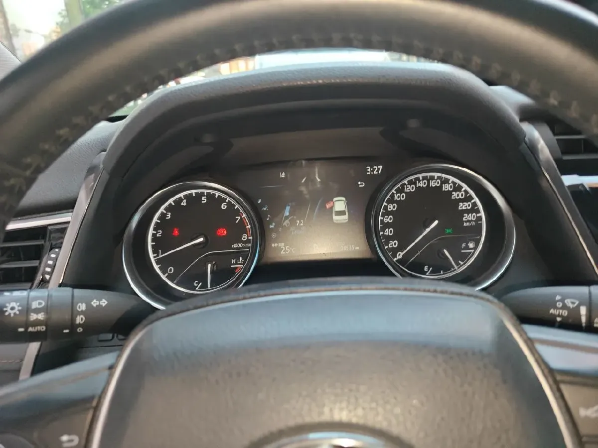 2019 Toyota Camry 2.0L 178HP L4 CVT,autocango,china used car exporter,china ev exporter,chinese used car exporter,chinese used ev exporter