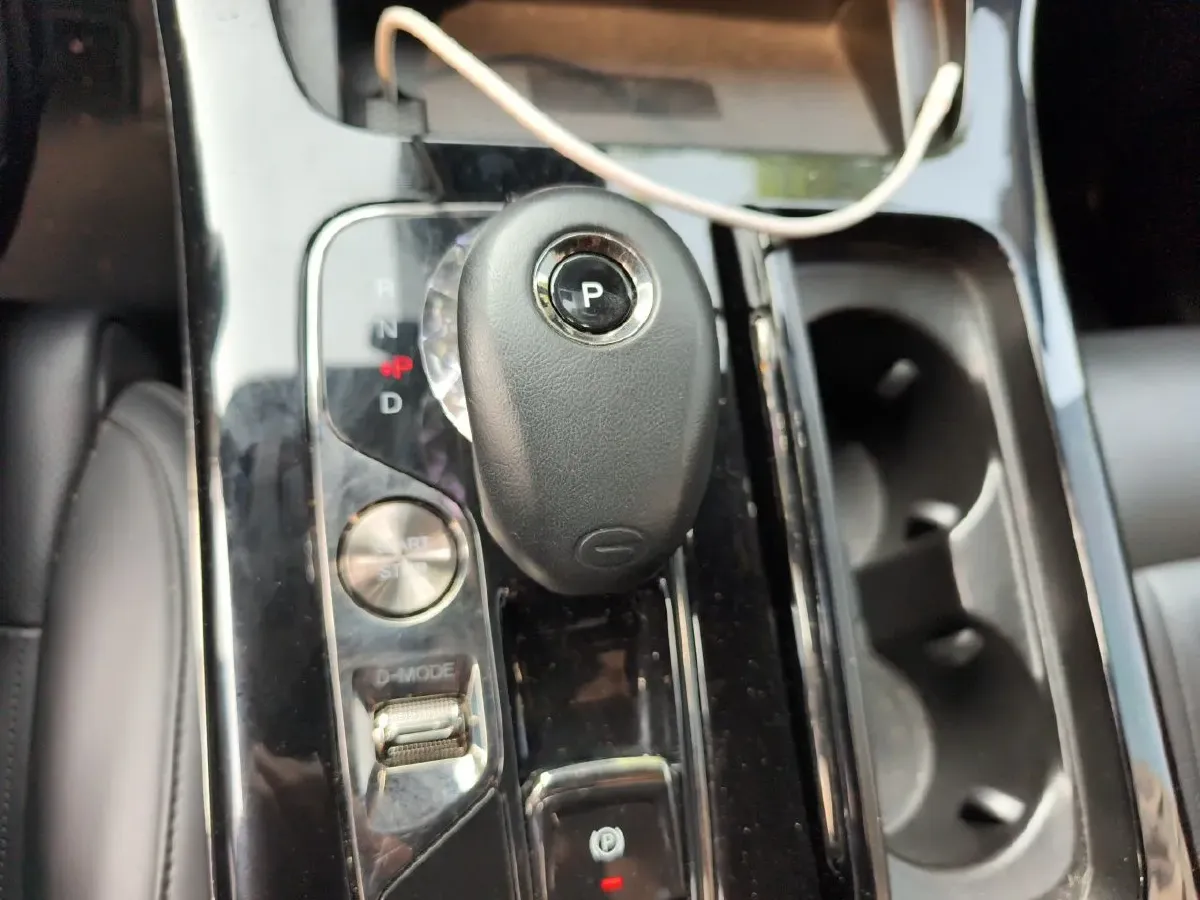 2023 GAC Trumpchi M8 2.0T 252HP L4 8AT,autocango,china used car exporter,china ev exporter,chinese used car exporter,chinese used ev exporter