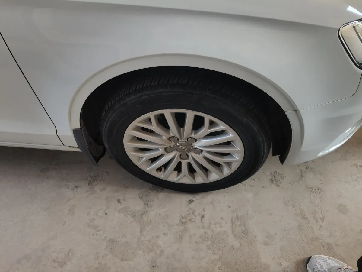 2015 Kia Sorento 2.2T 200HP L4 6AT,autocango,china used car exporter,china ev exporter,chinese used car exporter,chinese used ev exporter
