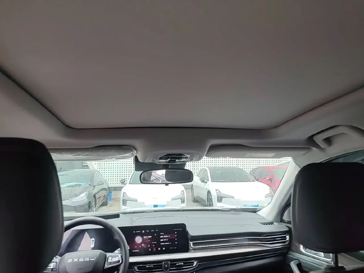 2021 Exceed VX 2.0T 261HP L4 7DCT,autocango,china used car exporter,china ev exporter,chinese used car exporter,chinese used ev exporter