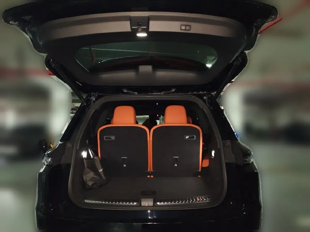 2024 Li L9 Range Extended 154HP REEV 52.3KWH,autocango,china used car exporter,china ev exporter,chinese used car exporter,chinese used ev exporter