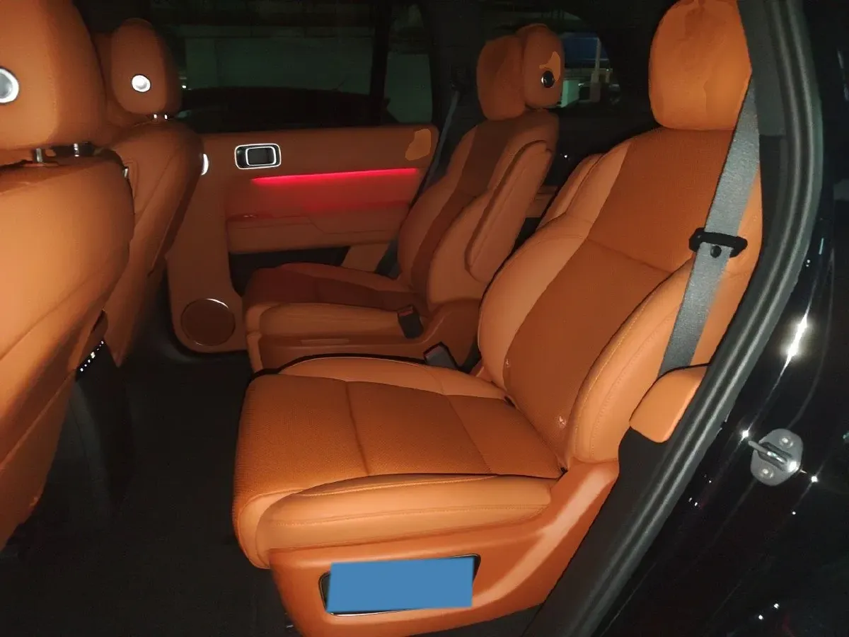 2024 Li L9 Range Extended 154HP REEV 52.3KWH,autocango,china used car exporter,china ev exporter,chinese used car exporter,chinese used ev exporter