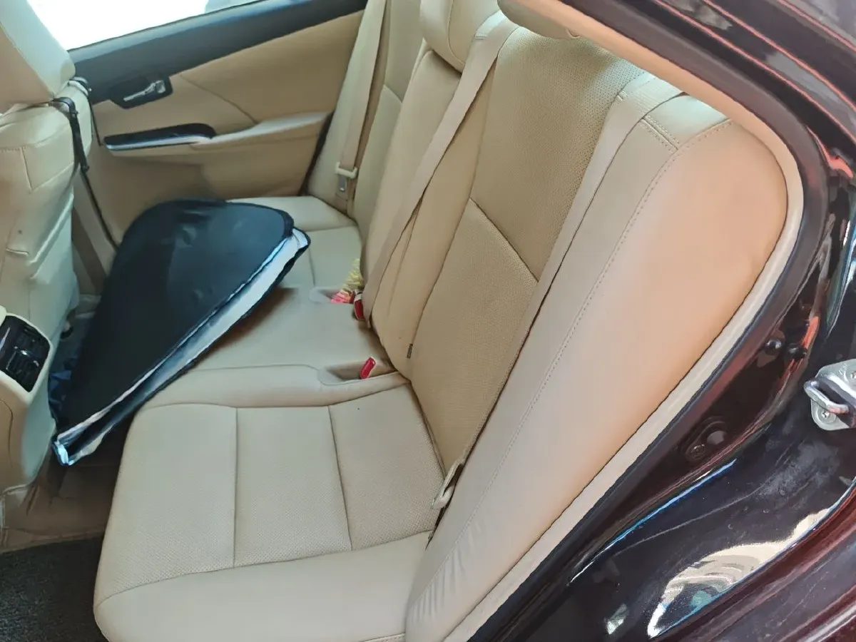 2016 Toyota Camry 2.0L 167HP L4 6AT,autocango,china used car exporter,china ev exporter,chinese used car exporter,chinese used ev exporter