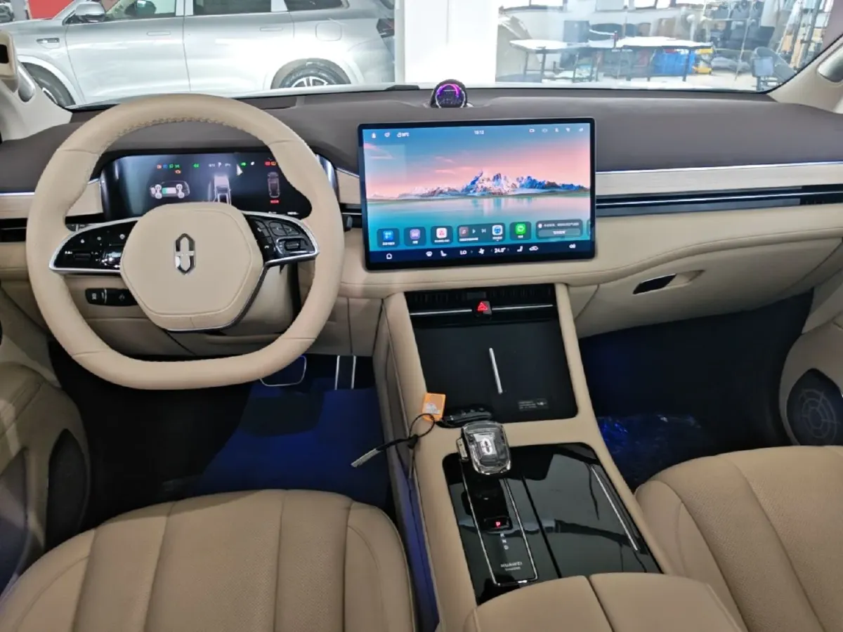 2024 AITO AITO M7 1.5T 152HP L4 REEV 38.5KWH,autocango,china used car exporter,china ev exporter,chinese used car exporter,chinese used ev exporter