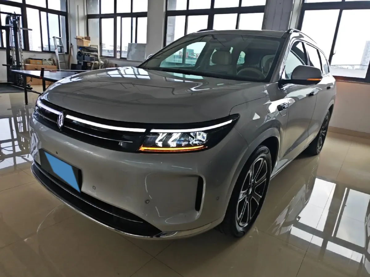 2024 AITO AITO M7 1.5T 152HP L4 REEV 38.5KWH,autocango,china used car exporter,china ev exporter,chinese used car exporter,chinese used ev exporter