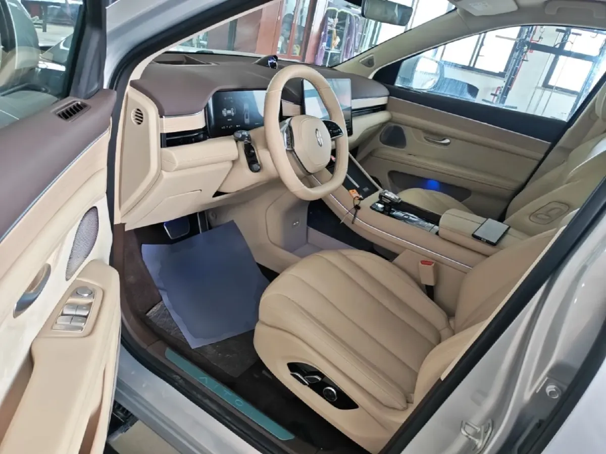 2024 AITO AITO M7 1.5T 152HP L4 REEV 38.5KWH,autocango,china used car exporter,china ev exporter,chinese used car exporter,chinese used ev exporter