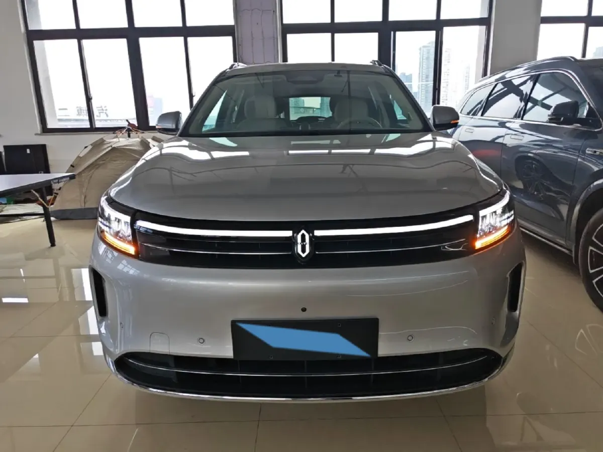 2024 AITO AITO M7 1.5T 152HP L4 REEV 38.5KWH,autocango,china used car exporter,china ev exporter,chinese used car exporter,chinese used ev exporter