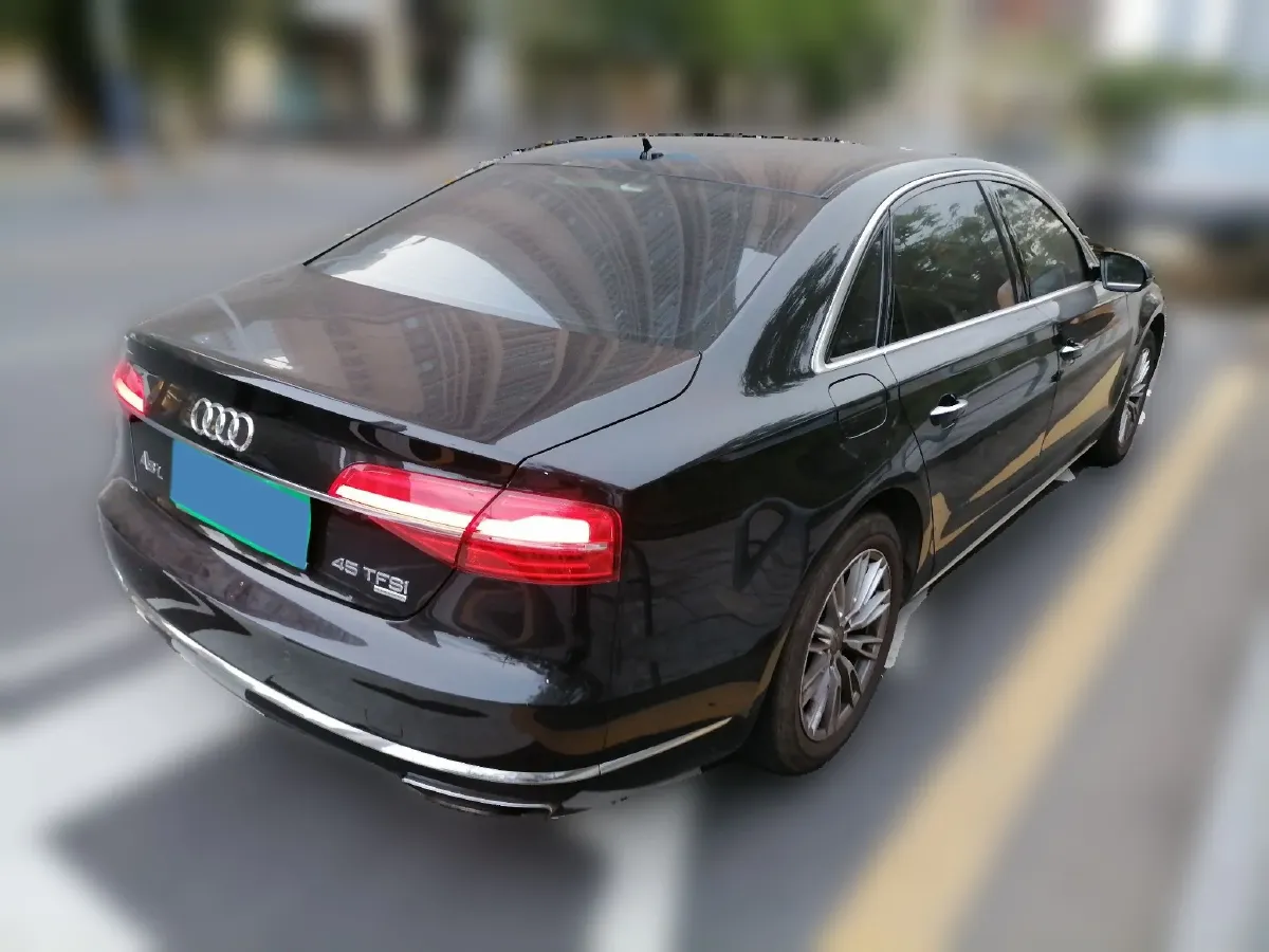 2014 Audi A8 3.0T 290HP V6 8AT,autocango,china used car exporter,china ev exporter,chinese used car exporter,chinese used ev exporter