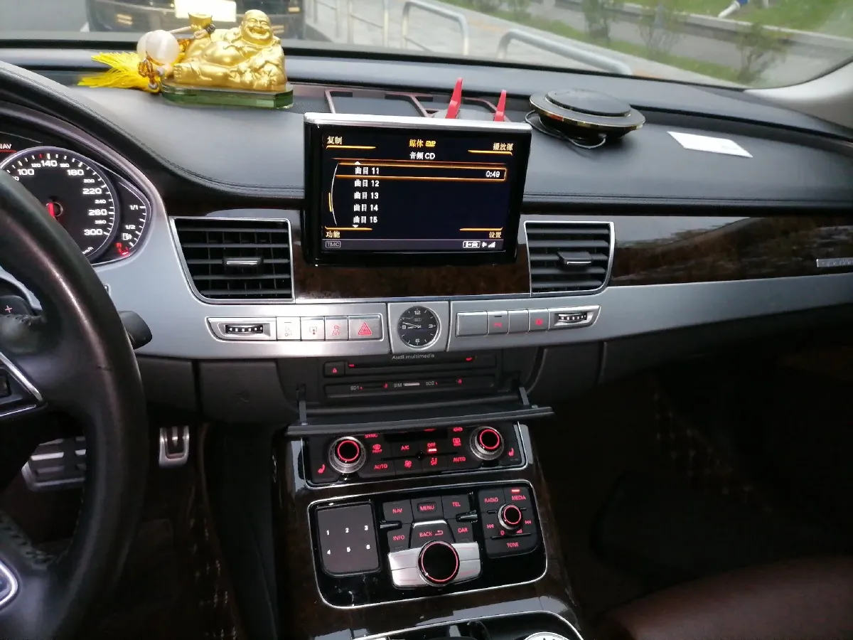 2014 Audi A8 3.0T 290HP V6 8AT,autocango,china used car exporter,china ev exporter,chinese used car exporter,chinese used ev exporter