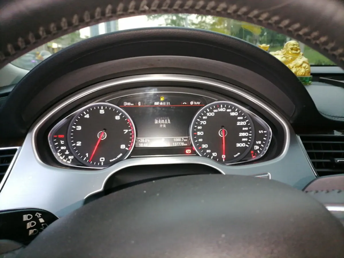 2014 Audi A8 3.0T 290HP V6 8AT,autocango,china used car exporter,china ev exporter,chinese used car exporter,chinese used ev exporter
