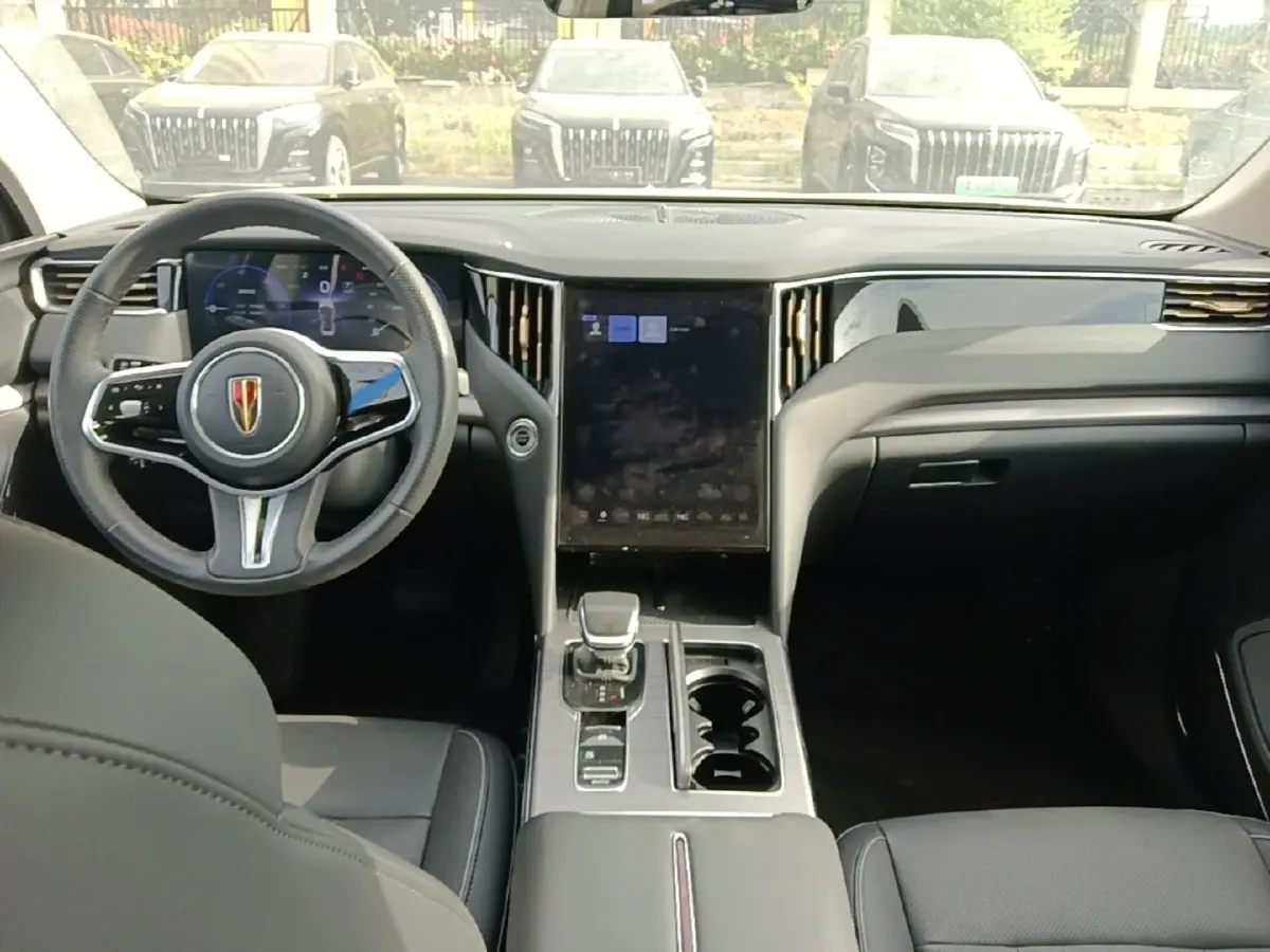 2024 HongQi HS7 2.0T 163HP L4 1DHT PHEV 20.1KWH,autocango,china used car exporter,china ev exporter,chinese used car exporter,chinese used ev exporter