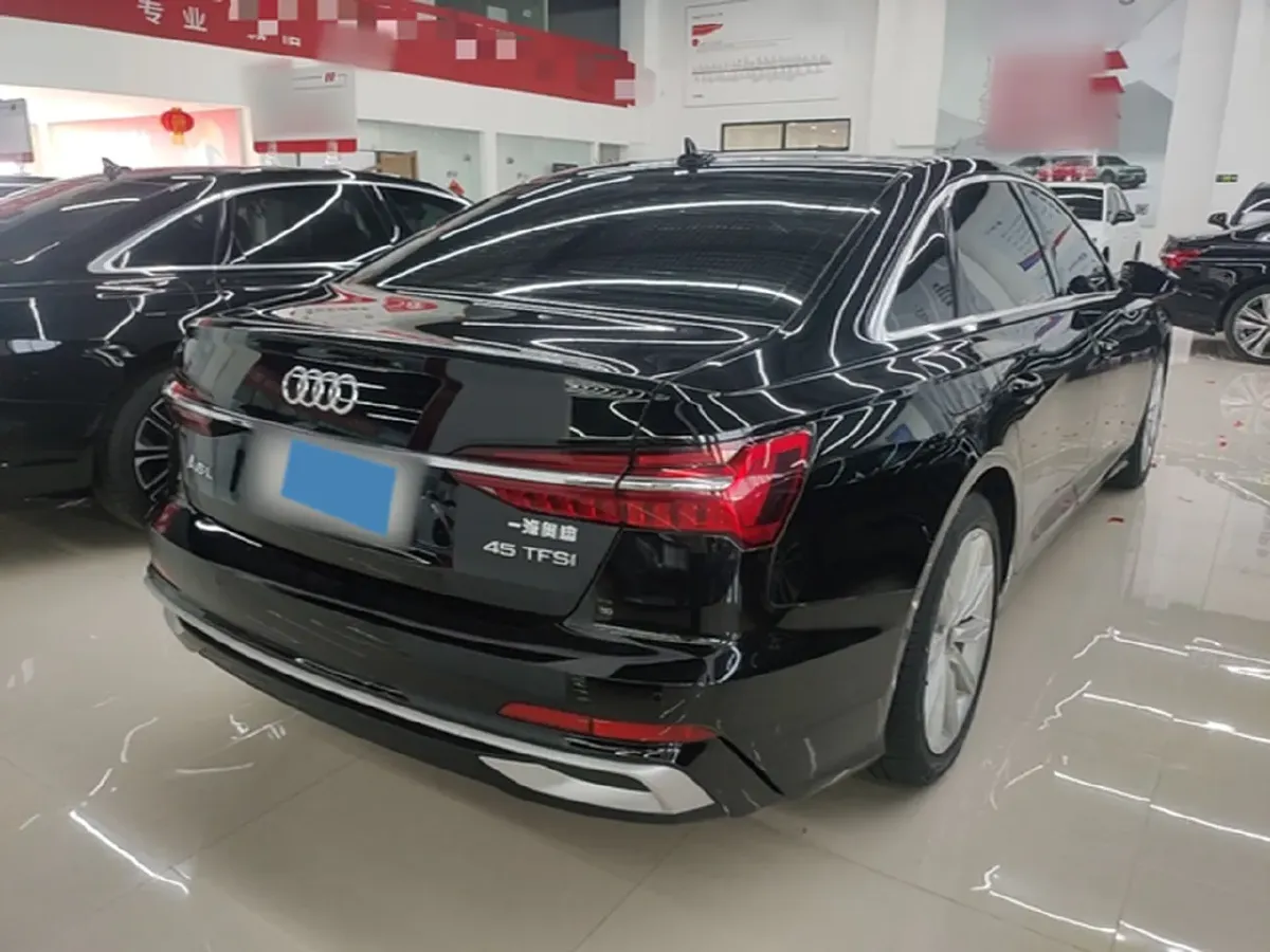 2023 Audi A6L 2.0T 245HP L4 7DCT,autocango,china used car exporter,china ev exporter,chinese used car exporter,chinese used ev exporter