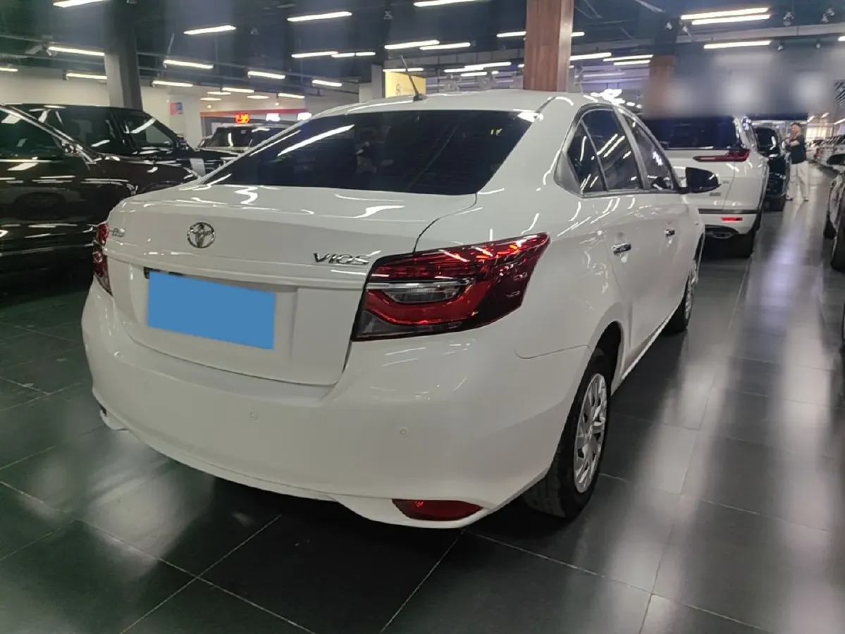 2022 Toyota Vios 1.5L 112HP L4 CVT,autocango,china used car exporter,china ev exporter,chinese used car exporter,chinese used ev exporter