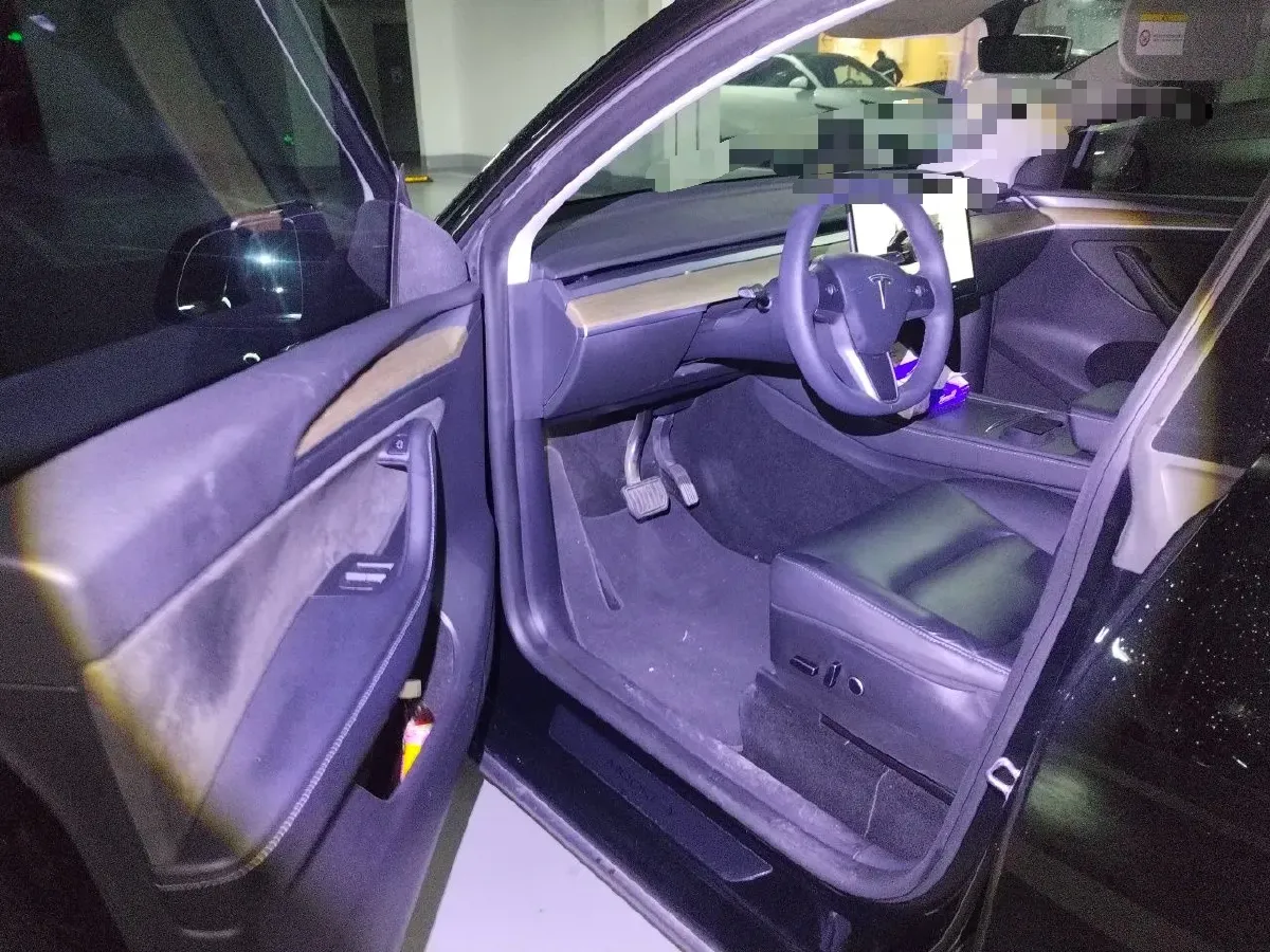 2022 Tesla Model Y BEV 60KWH,autocango,china used car exporter,china ev exporter,chinese used car exporter,chinese used ev exporter